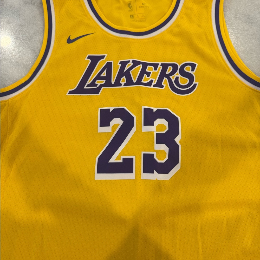 Nike Lakers Lebron Jersey
